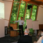 Prof. Christian Kreiß bei seinem Vortrag